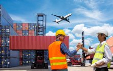global trade cargo container freight rates